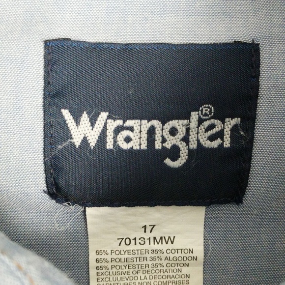 Wrangler Casual Short Sleeve Button Down (EUC) - Picture 5 of 5